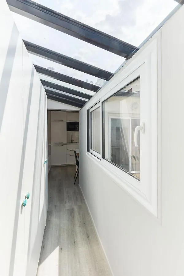 Appartamento St Germain Des Pres With Balcony - Cityapartmentstay Parigi Francia